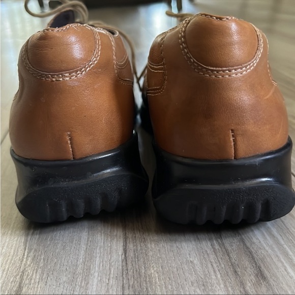 Casual Shoes, Wmns 10, Mns 8.5 - Picture 8 of 11